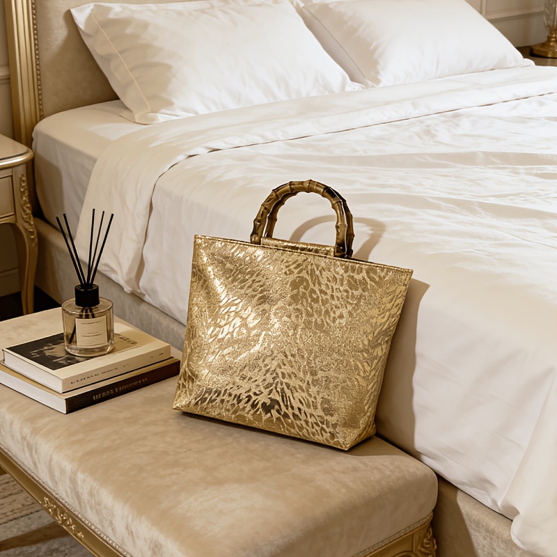 Luxury Bags Tote - ライトラグジュアリーなメタリックゴールドジャカードリーフ柄トートバッグ（女性用）、模造竹ハンドル付き大容量ハンドバッグ