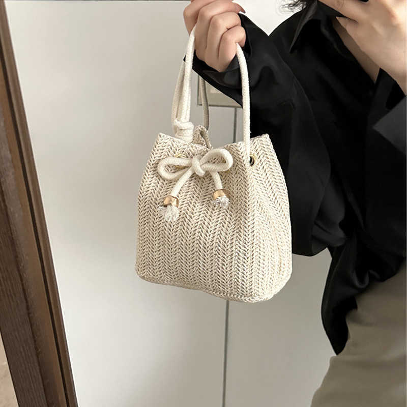Luxury Bags White - ストローバッグかわいいハンドバッグサマービーチクロスボディ財布女性小さなストロークロスボディ財布調節可能なストラップと巾着