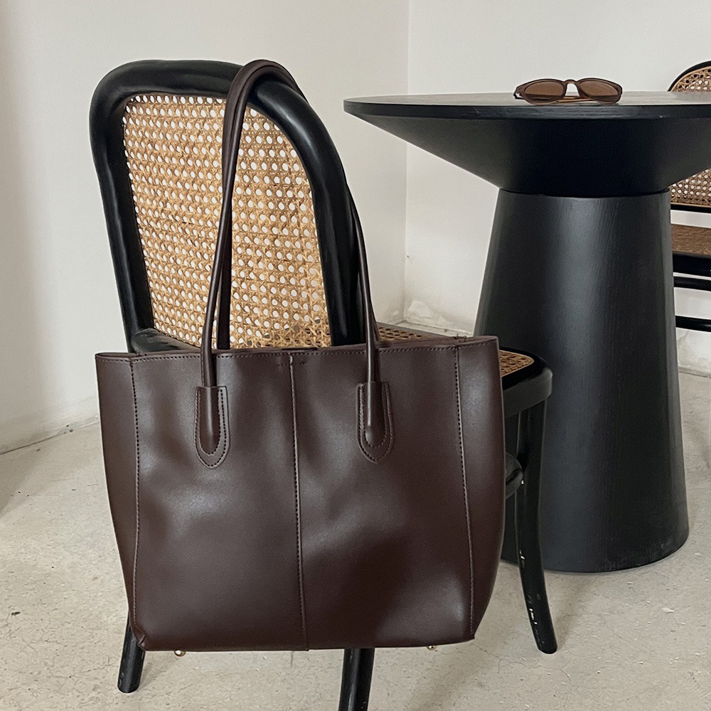 女性のための革のトートバッグ,良質,シンプル,大容量,正方形 - Luxury Bags Reseller のレビューと価格