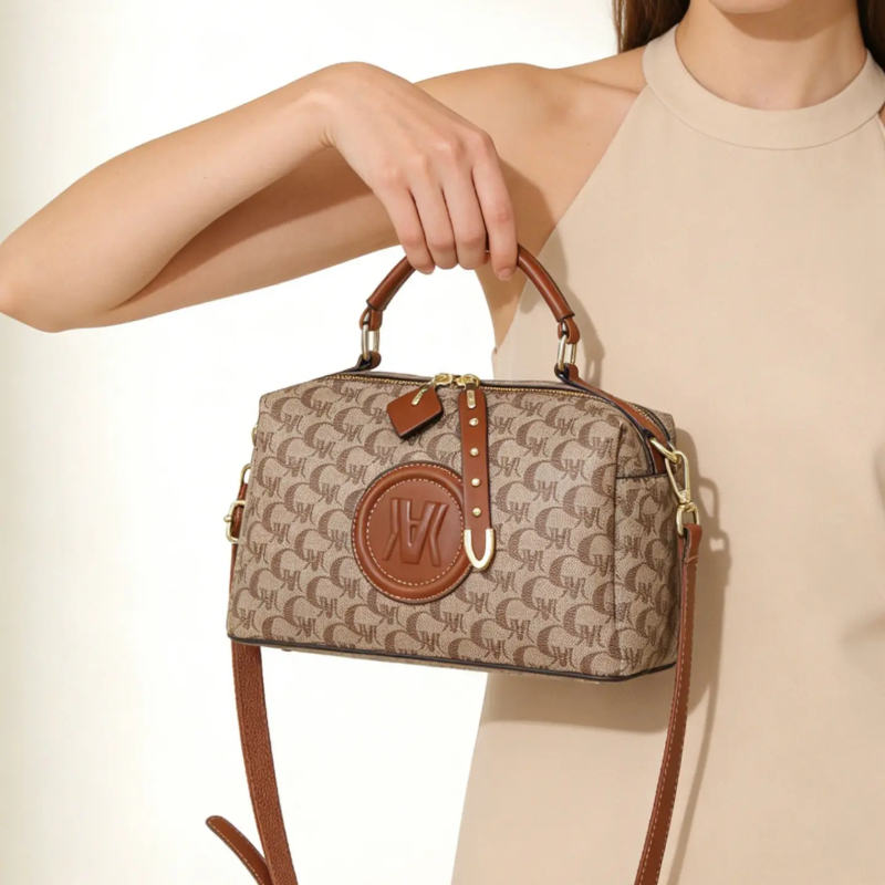 ボストンバッグ、ピローバッグ、レディースバッグ、ライトラグジ - Luxury Bags For You のレビューと価格