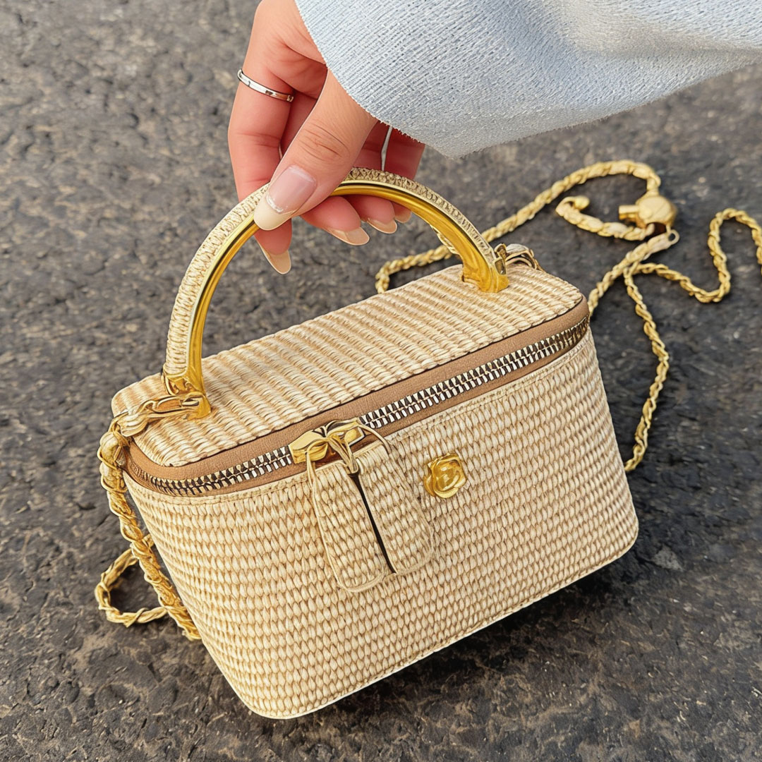 2026年新作織り模様ボックスバッグ、小さなフレグランスチェ - Luxury Bags White のレビューと価格