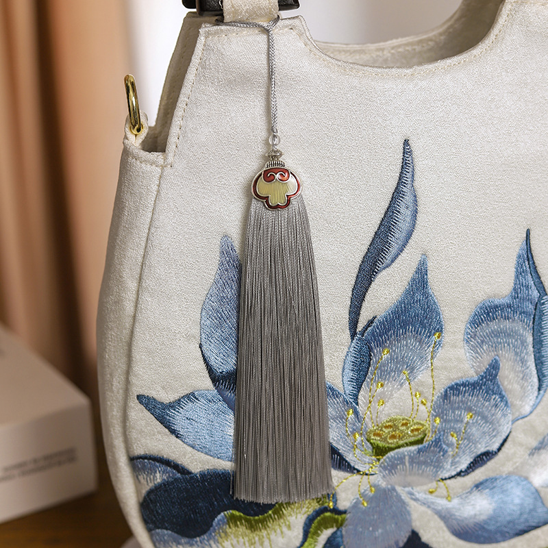 女性のためのレトロでシックな花柄の刺embroideryハン - Luxury Bags Medium Size のレビューと価格