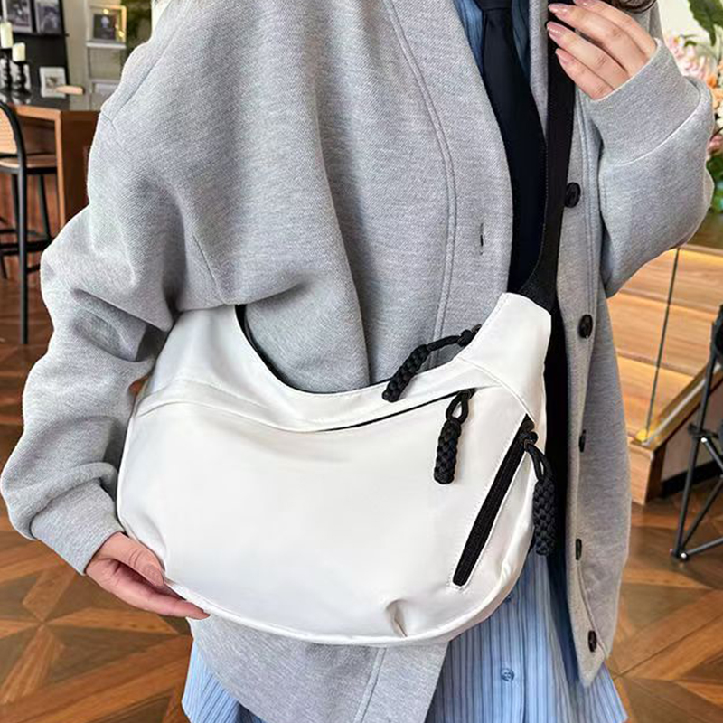 カジュアルな女性用ナイロンクロスボディバッグ、大容量ホーボー - Luxury Bags White のレビューと価格